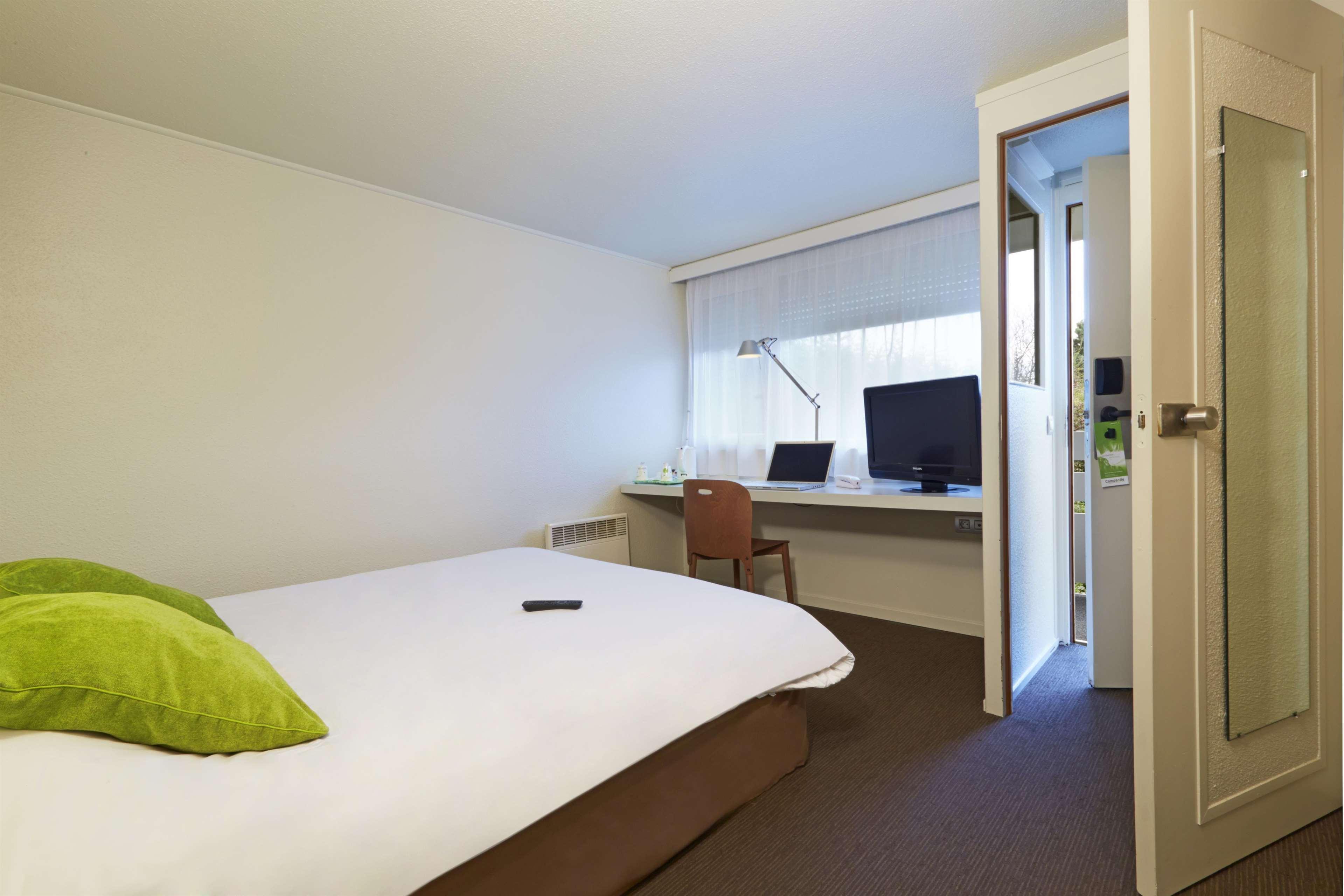 Campanile Lens Hotel Exterior photo